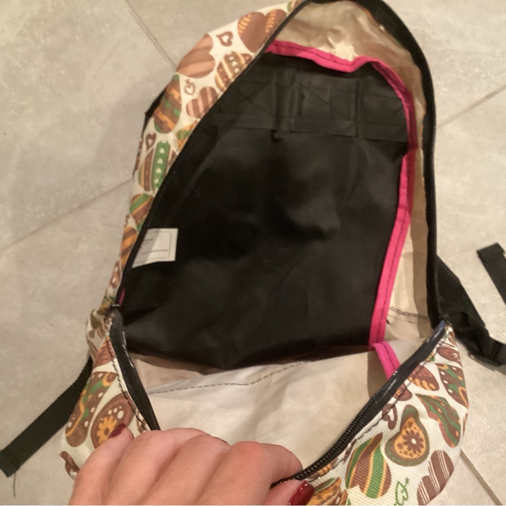 Moda West 17” Heart Pattern Backpack - Picture 7 of 7